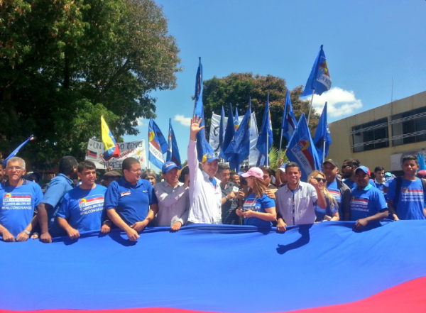 En Coro marcharon por el 20%