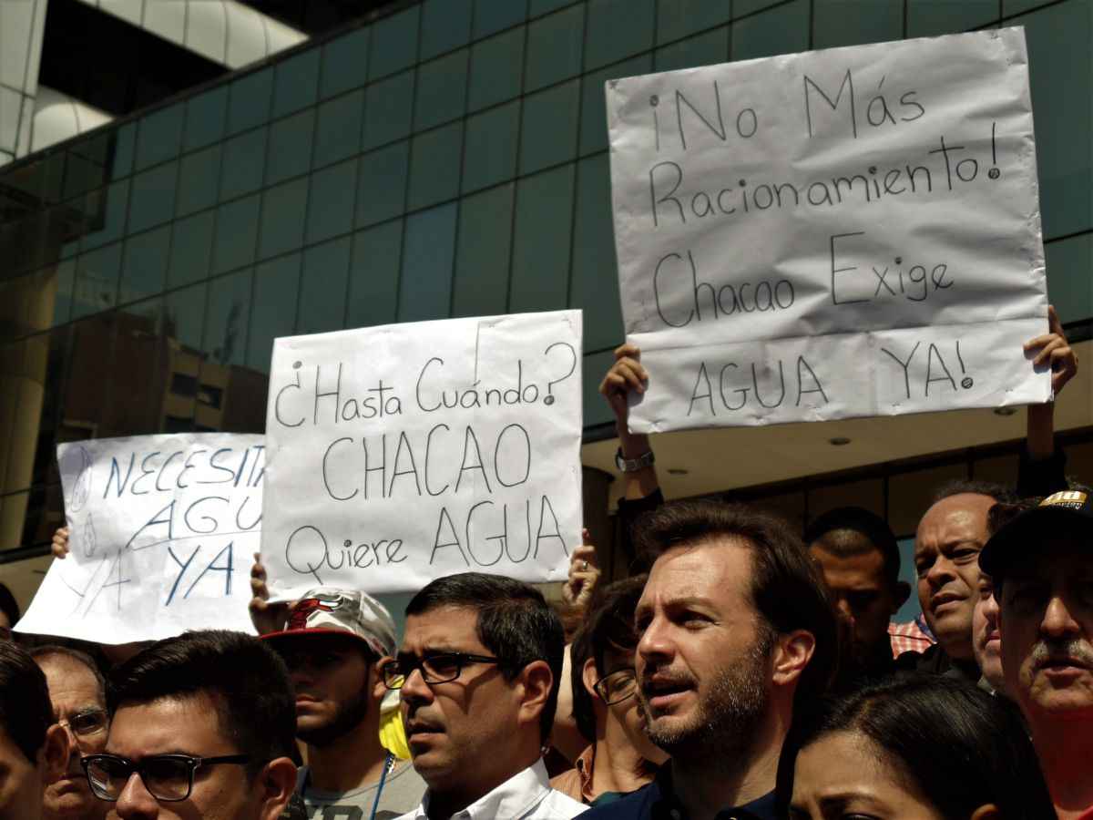 Protesta por agua en Chacao