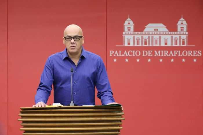 Petro acabará con el dólar paralelo — Jorge Rodríguez