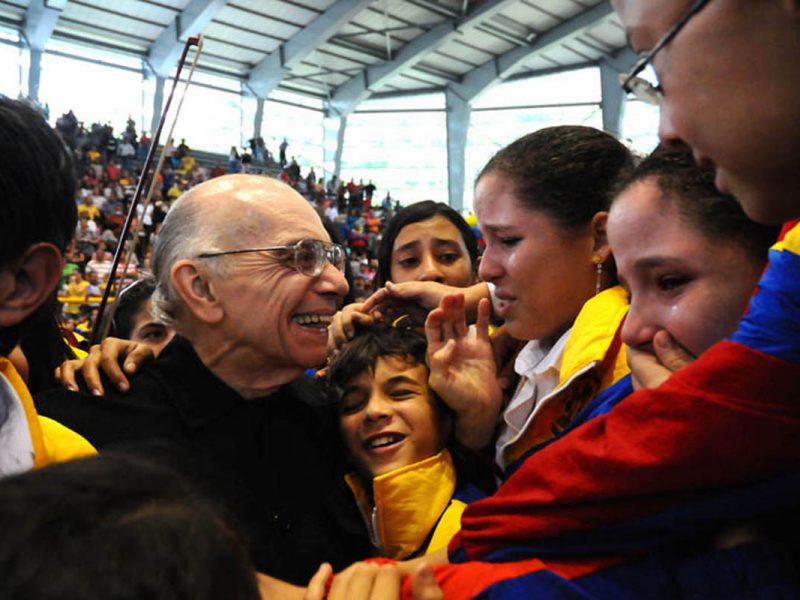 Maestro José Antonio Abreu fallece a sus 79 años
