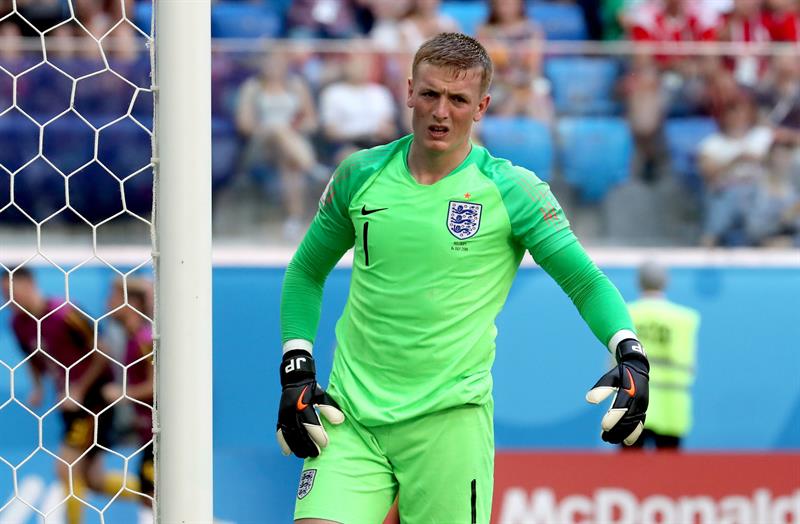 Bélgica venció a Inglaterra 2-0