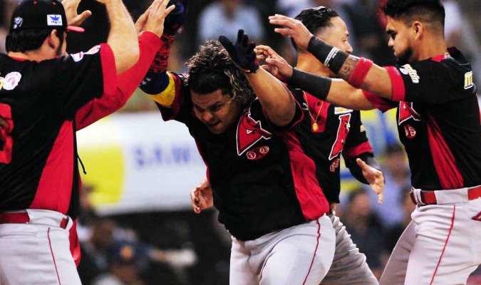Cardenales de Lara campeón