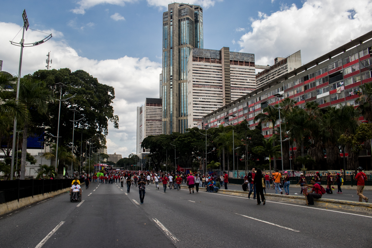 Maduro no llenó la Av Bolívar