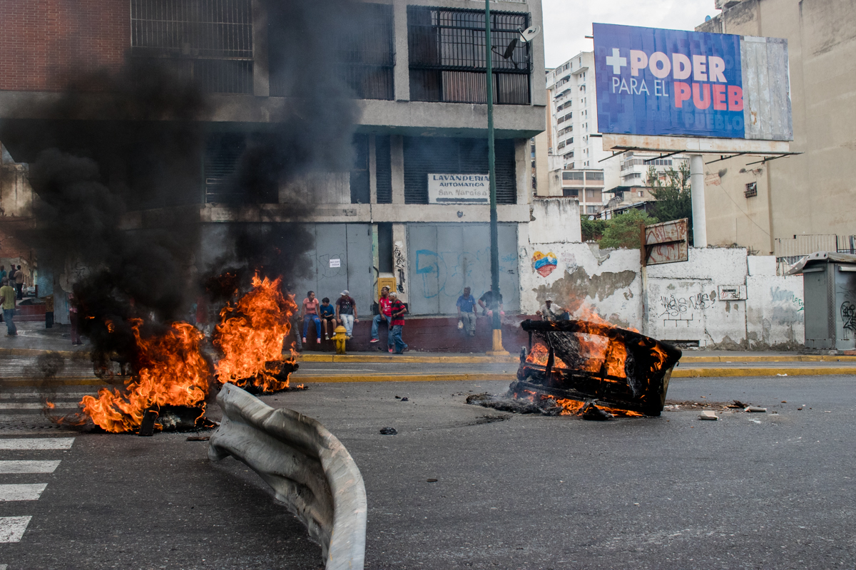 protestan caracas apagon