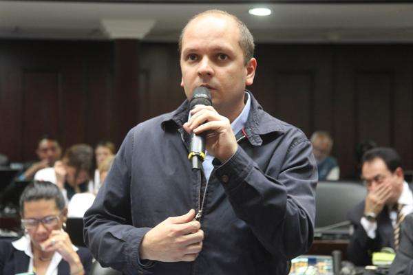 Psuv no se ha negado a conformar el CNE con la oposición