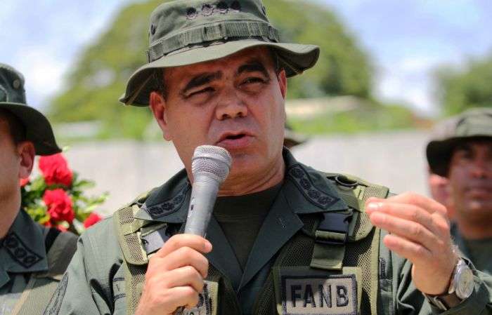 Padrino dice que 2.300.000 milicianos participa en ejercicios militares