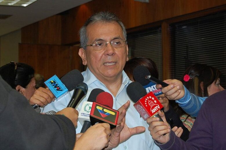 Rodrigo Cabezas: Convirtieron la revolución bolivariana en un gobierno que hace rehén a su propio pueblo