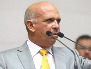 Nueva audiencia de Hugo Carvajal será el 1 de noviembre: seguirá preso