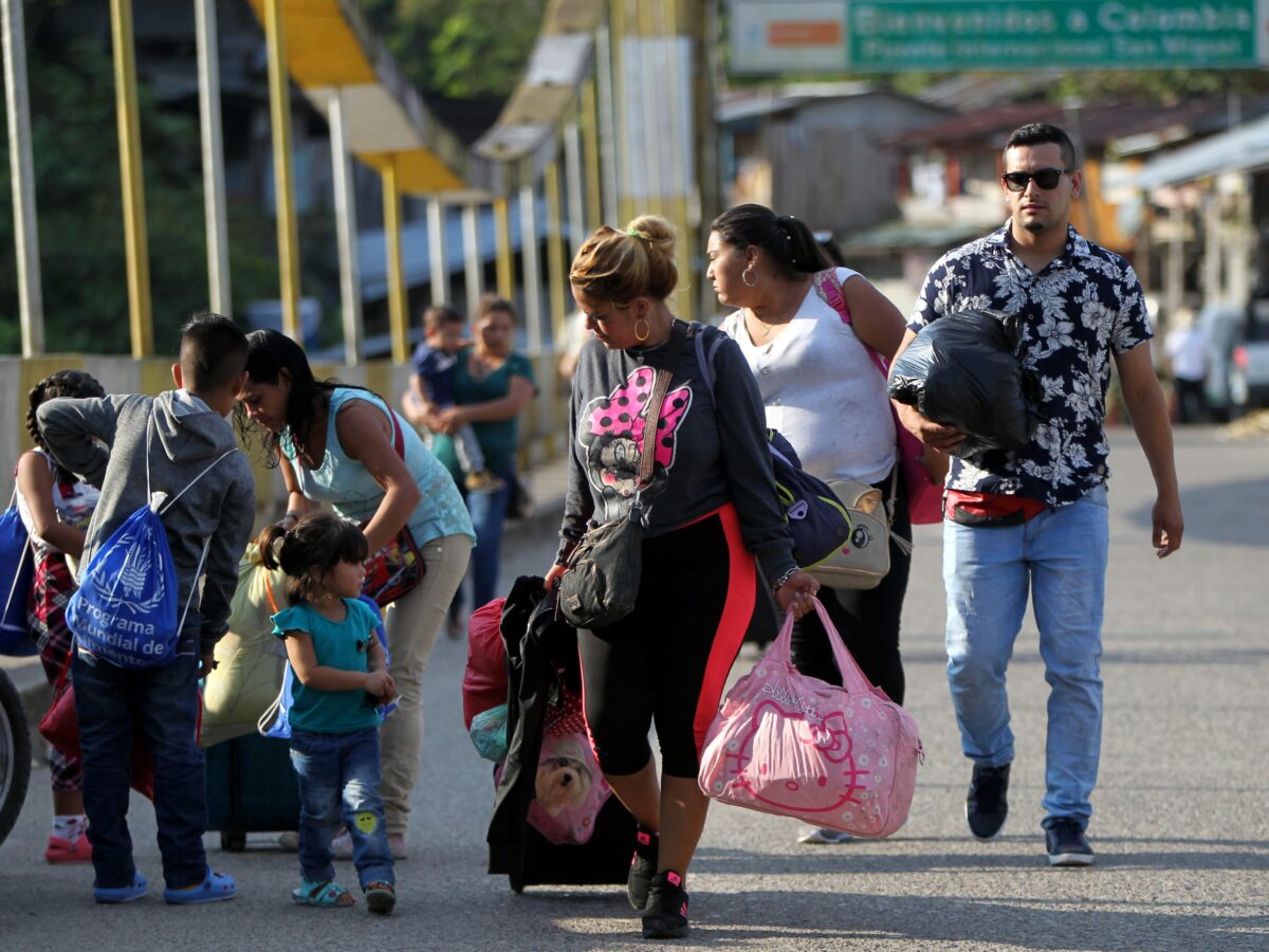 Un tercio de los refugiados venezolanos en Latinoamérica se plantea regresar, según Acnur