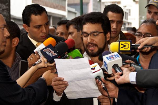 Unos 400 trabajadores no pudieron ingresar a sede administrativa de la AN