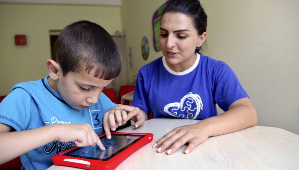 Personas con autismo relatan cómo viven la cuarentena por el COVID-19