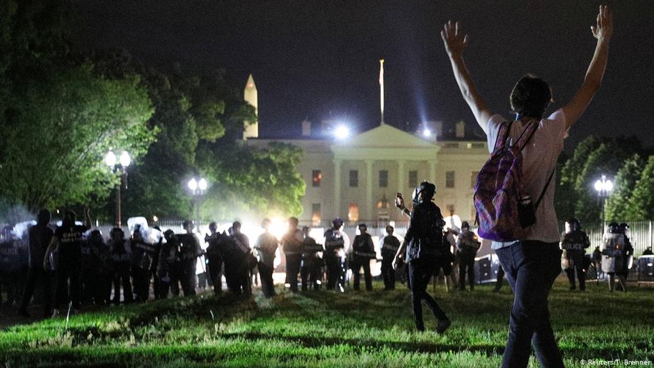 UE alerta de instrumentalización de protestas en EEUU desde Rusia o China