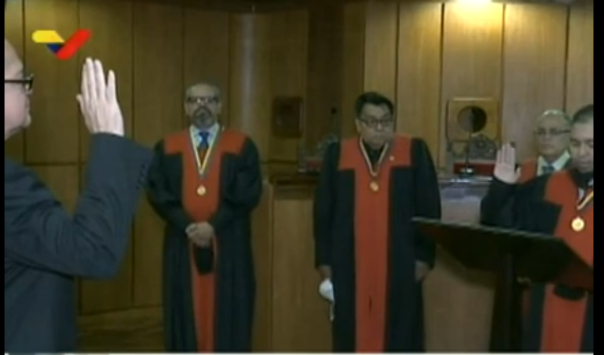 Leonardo Morales se juramenta como vicepresidente del CNE ante Sala Constitucional