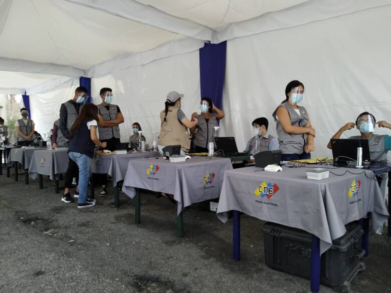 Organizaciones civiles piden extensión del Registro Electoral por 15 días más