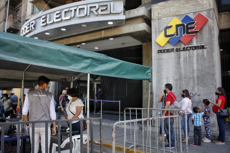Dirigentes juveniles reiteran llamado al CNE para que abra jornadas de Registro Electoral