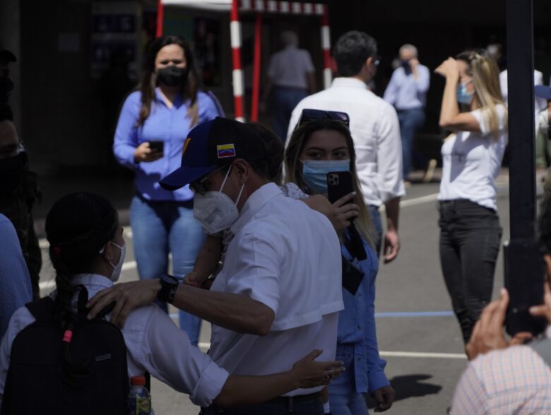 Capriles: Hoy nos reencontramos con el ejercicio del derecho al voto