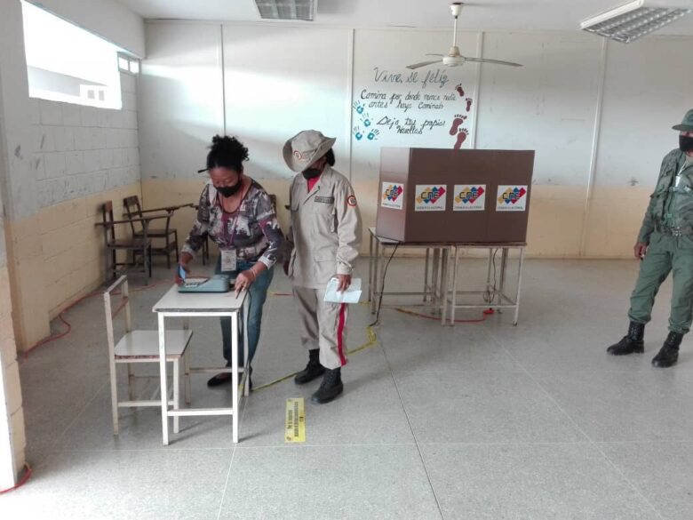 Veedores registran 23 denuncias durante instalación de mesas electorales