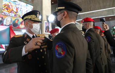 Gobierno de Maduro asciende a 1.589 funcionarios de la Fanb y del Ceofanb