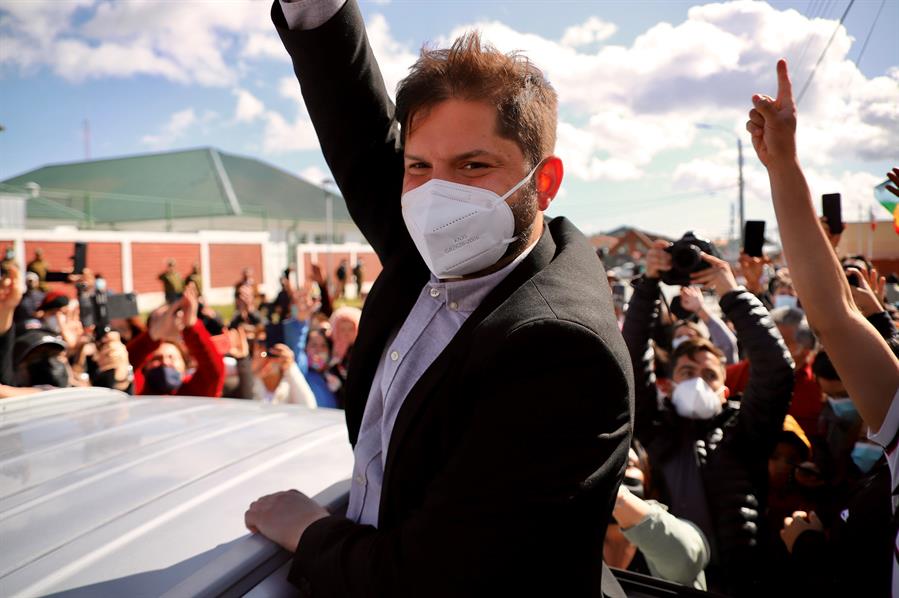 Izquierdista Boric gana la Presidencia chilena con más del 55 % de los votos