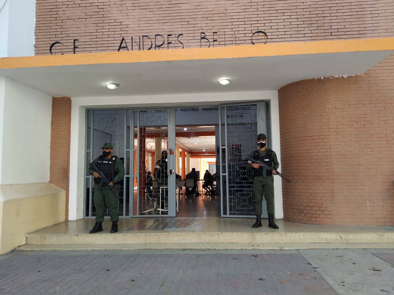 Foro Cívico: CNE lesiona derechos de los promotores del referendo revocatorio