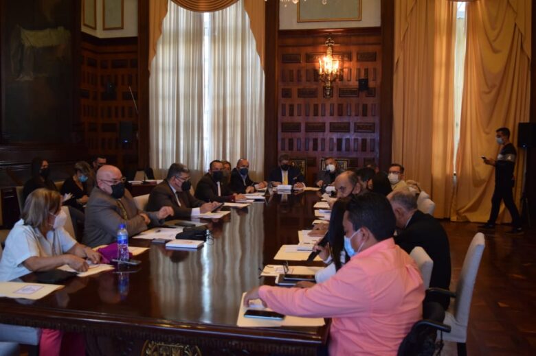 Conozca cuáles son los artículos de la Constitución que vulnera la renovación del TSJ