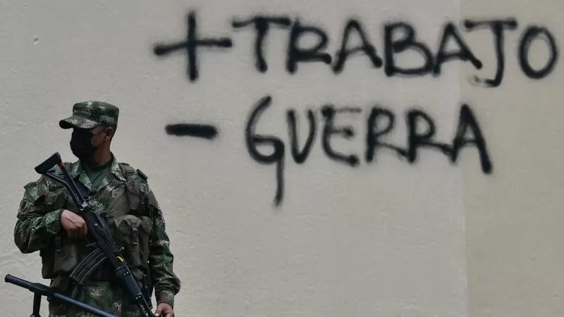 Por qué la paz es "un tema incómodo" en las elecciones de Colombia (y cuáles son los que "salieron del clóset" en su lugar)