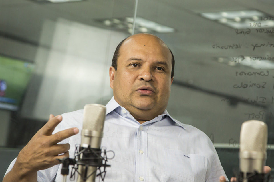 Roland Carreño sale en libertad