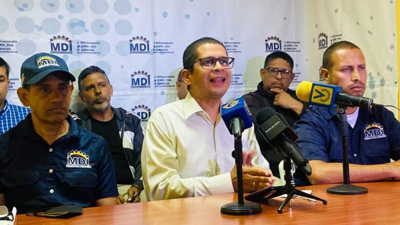 Evans pide a la Plataforma Unitaria acelerar primarias ante "riesgo de adelanto" de presidenciales