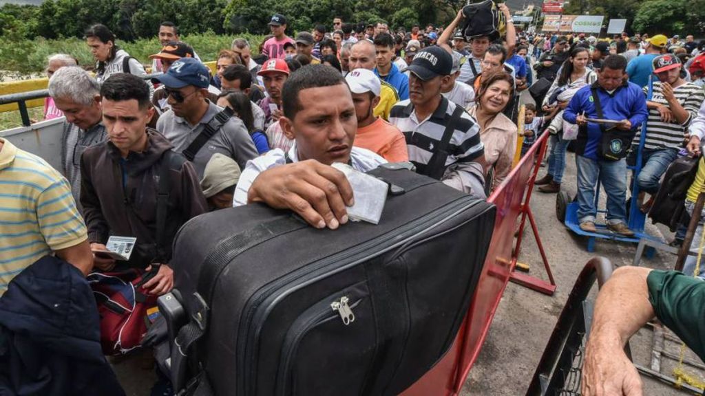 Acnur y OIM piden mayor apoyo global a refugiados y migrantes venezolanos