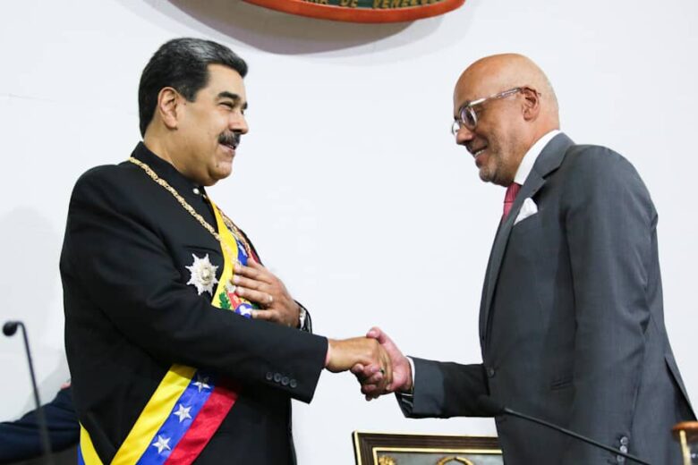 Maduro asegura que crecimiento económico fue más de 15% en 2022 pese a sanciones