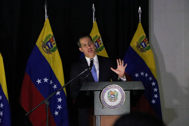 Guaidó no busca asilo en EEUU ni descarta postularse como candidato en las primarias