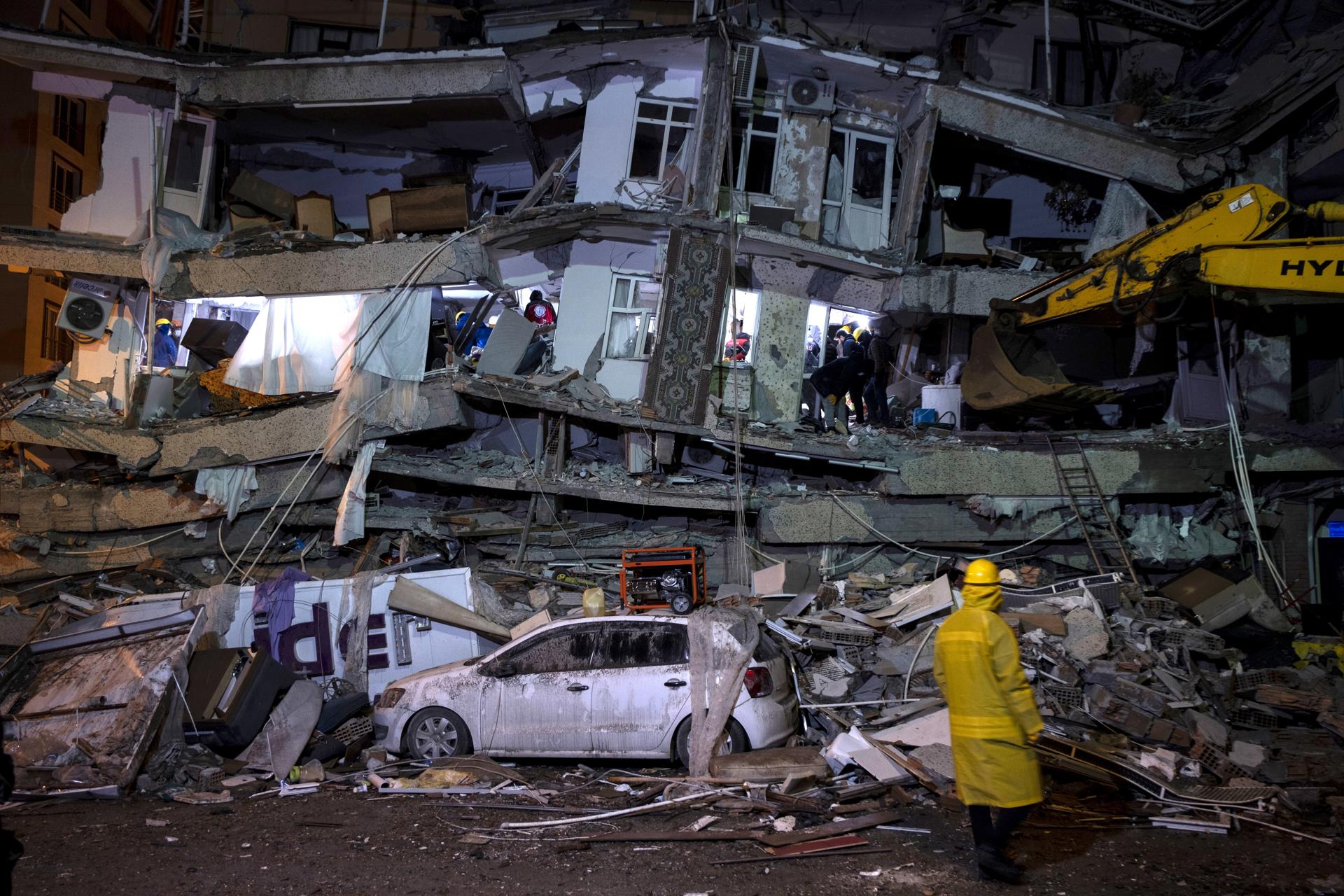 ONU estima que reconstruir Turquía costará más de 100.000 millones de dólares