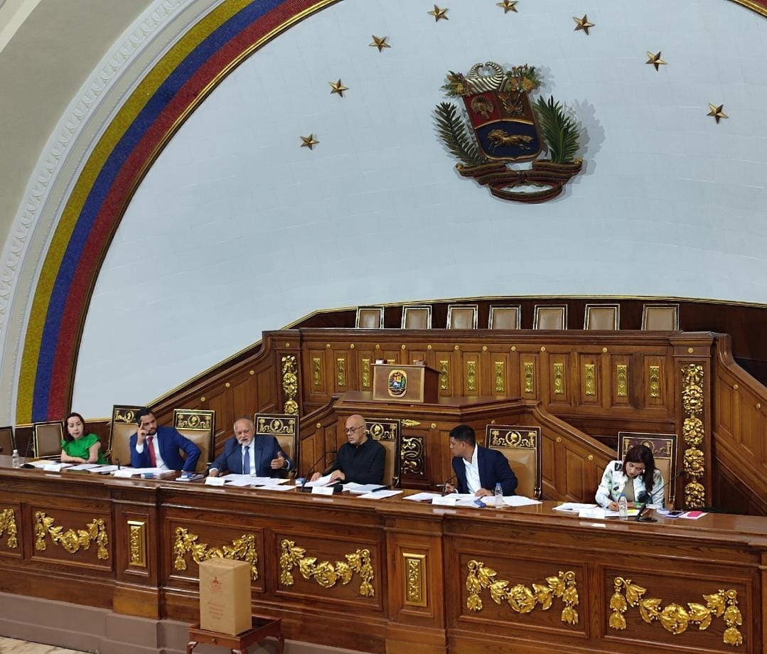 Cabello: Ley de Extinción de Dominio permitirá disponer de 10.000 bienes incautados producto de corrupción