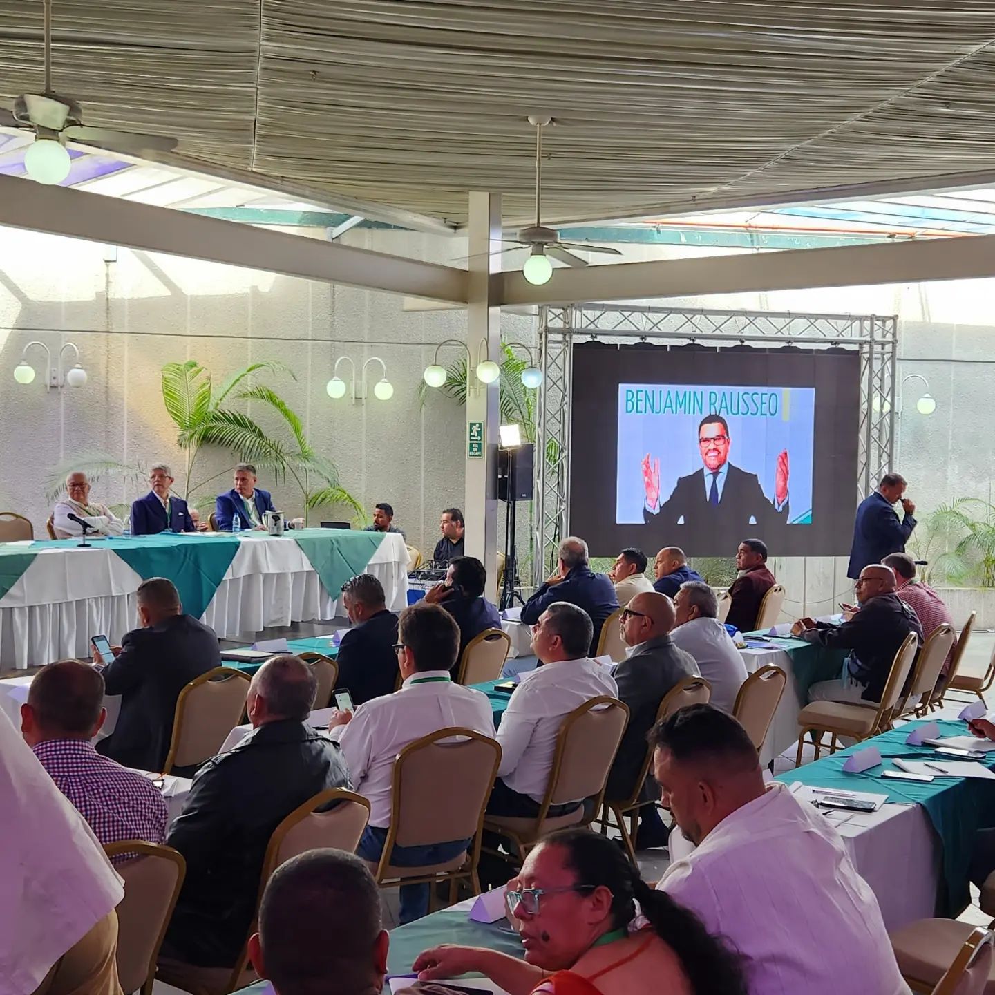 Benjamín Rausseo confirma su candidatura a las primarias de la oposición