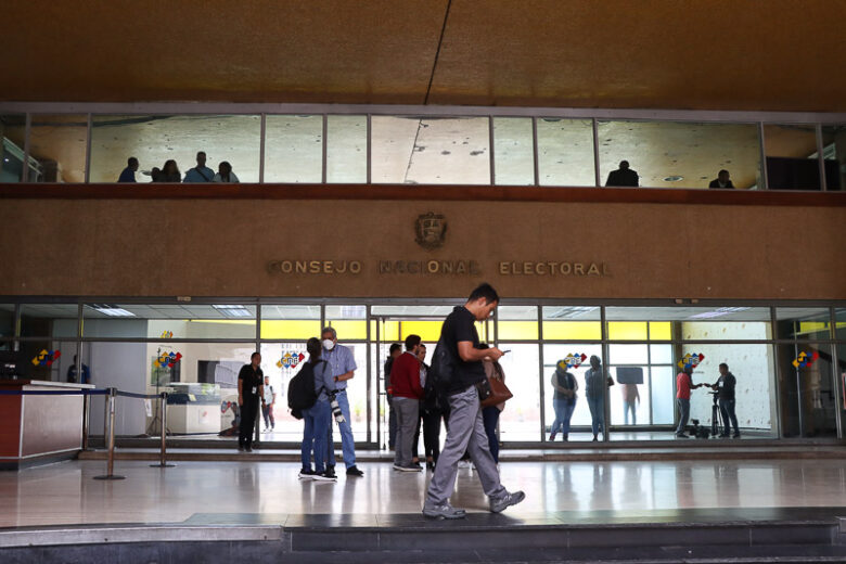 Perfiles | Quiénes son los nuevos rectores del CNE