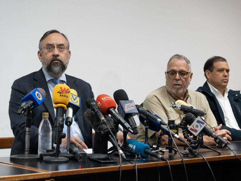 ¿Hay o no capacidad técnica y logística para la primaria?, responden los partidos