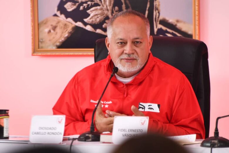 Cabello: María Corina no va a participar en elecciones ni va a sacar a Maduro «porque está inhabilitada»