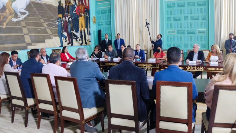 Delegada de AN de 2020 autoriza gira internacional de Maduro que comienza por China