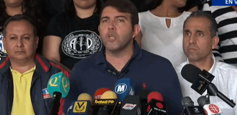 Prosperi: Ha sido una irresponsabilidad no resolver tema de inhabilitaciones antes de primaria