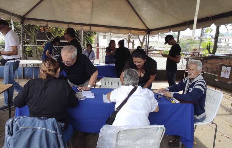 En Táchira la asistencia a votar en primarias rebasó las expectativas 