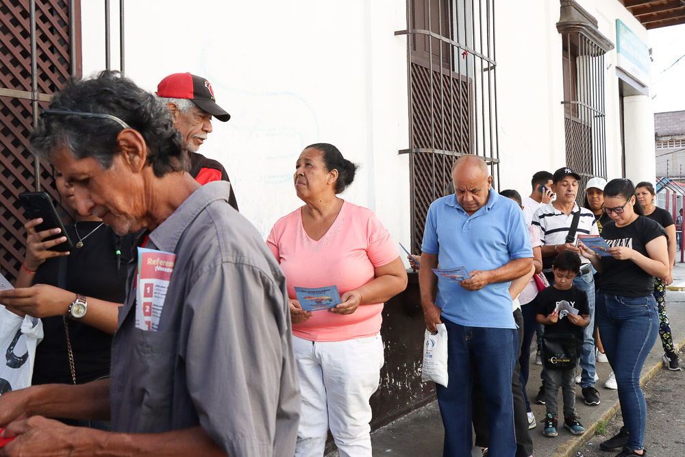 Simulacro del referendo por el Esequibo- Petare (Mairet Chourio)