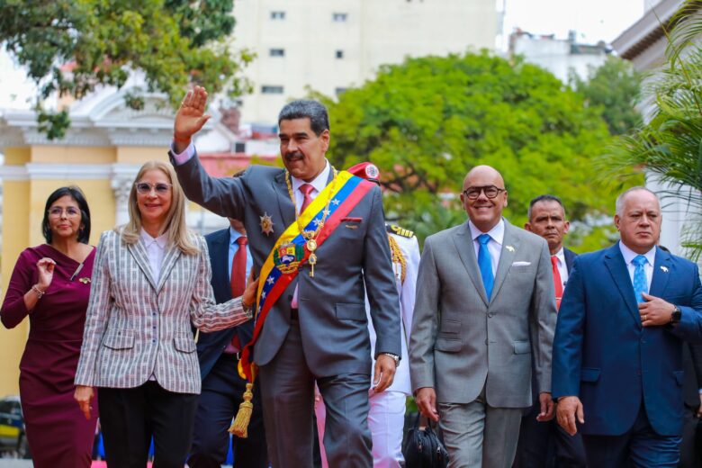 De Barbados a propuesta de cronograma electoral: Cómo se ha movido el chavismo hacia presidenciales