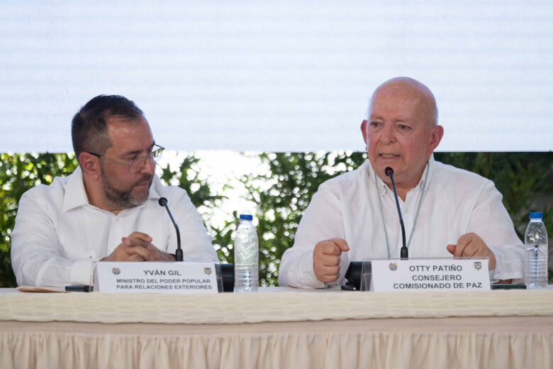 Gobierno colombiano y disidencia de FARC Segunda Marquetalia inician el diálogo en Caracas