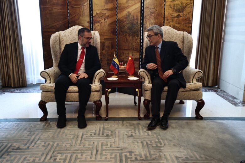 Canciller Yván Gil evaluará en China acuerdos bilaterales