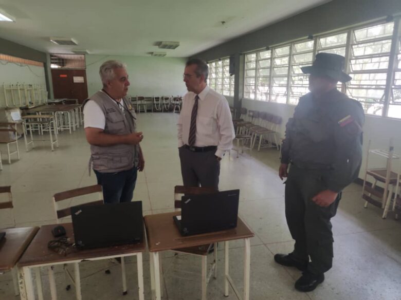 Rector del CNE llama al cese de arrestos arbitrarios, represalias e intimidación por actos de campaña