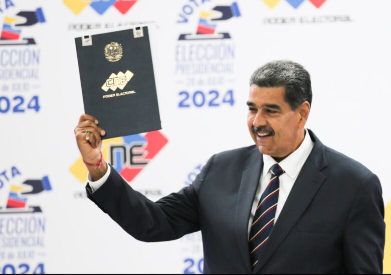Nicolás Maduro durante su proclamación en el CNE