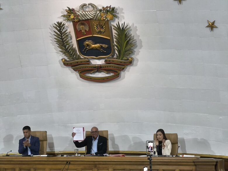 AN de 2020 exhorta al fiscal general a aplicar Ley Bolivar contra quienes promovieron y apoyan el fin de la licencia para Chevron