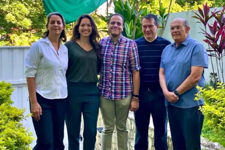 ¿Cómo fueron los últimos meses de los opositores en la embajada de Argentina?