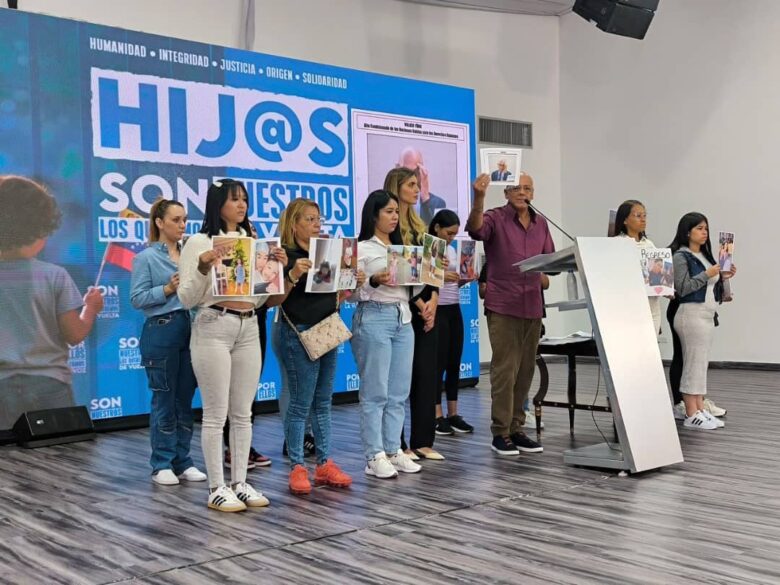 Rodríguez insulta al alto comisionado Türk por hablar de violaciones de DDHH en Venezuela y no de los migrantes 