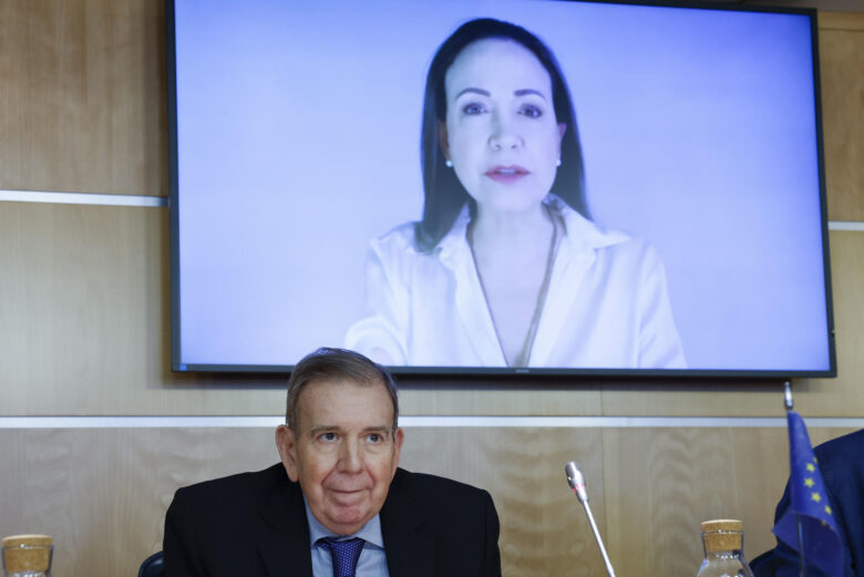 Machado asegura estar «en pie de lucha, desde las sombras» y omite tema del 27-Jul: Es hora de redefinir estrategia, dicen analistas 